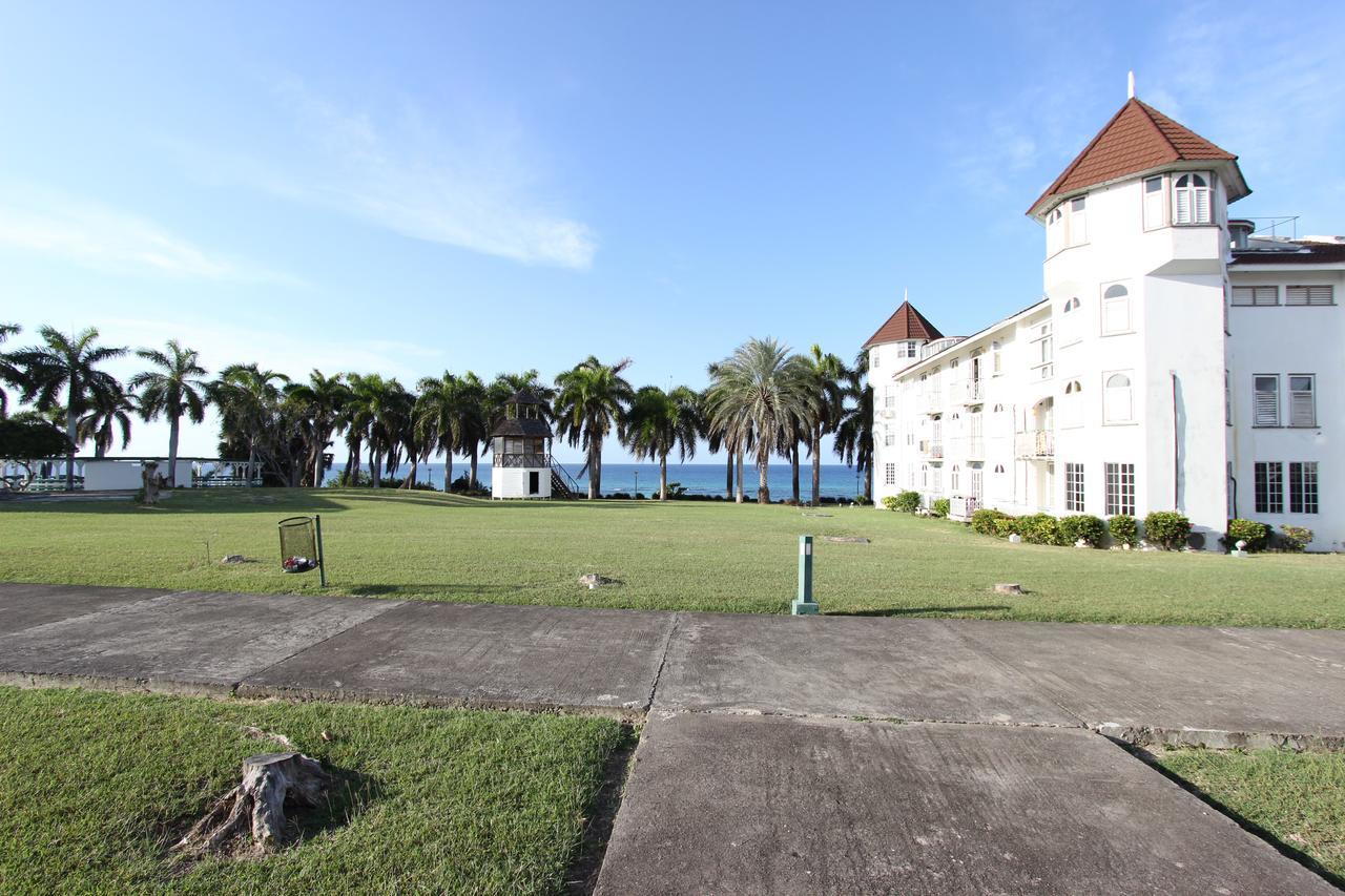 Seacastles By The Beach/Pool Montego Bay Exterior foto